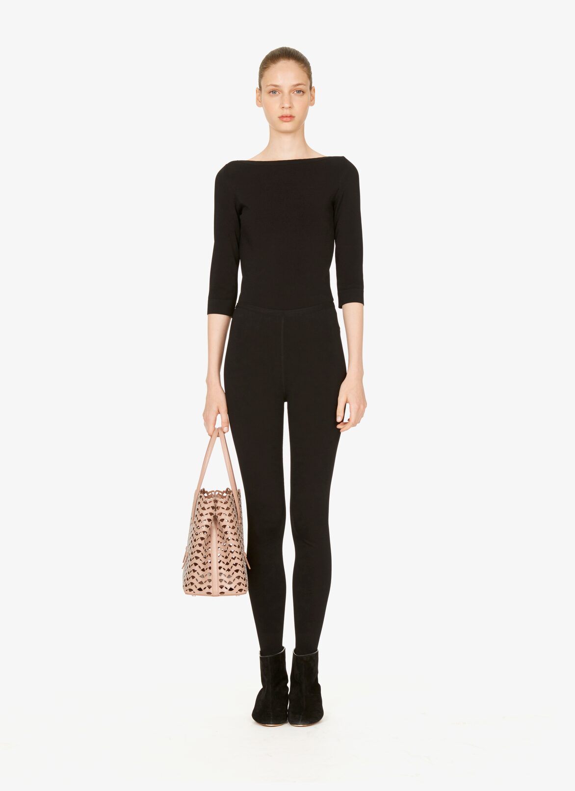Mina 32 Tote Bag ALAÏA SANDY MINA 32 TOTE BAG